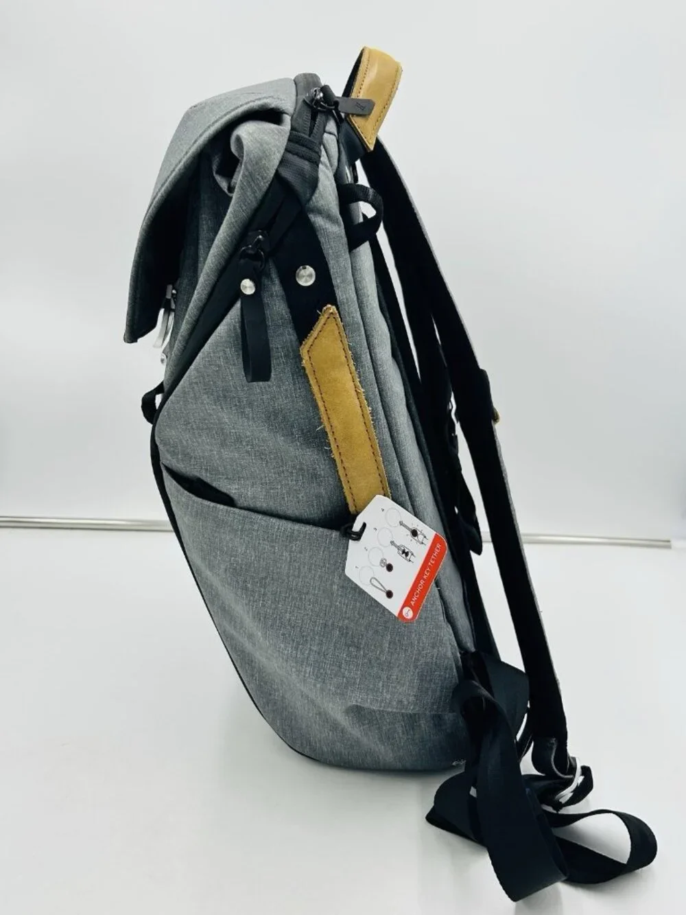 Peak Design Everyday Backpack 20L v1 Camera Bag Gray BB-20-AS-1 NEW
